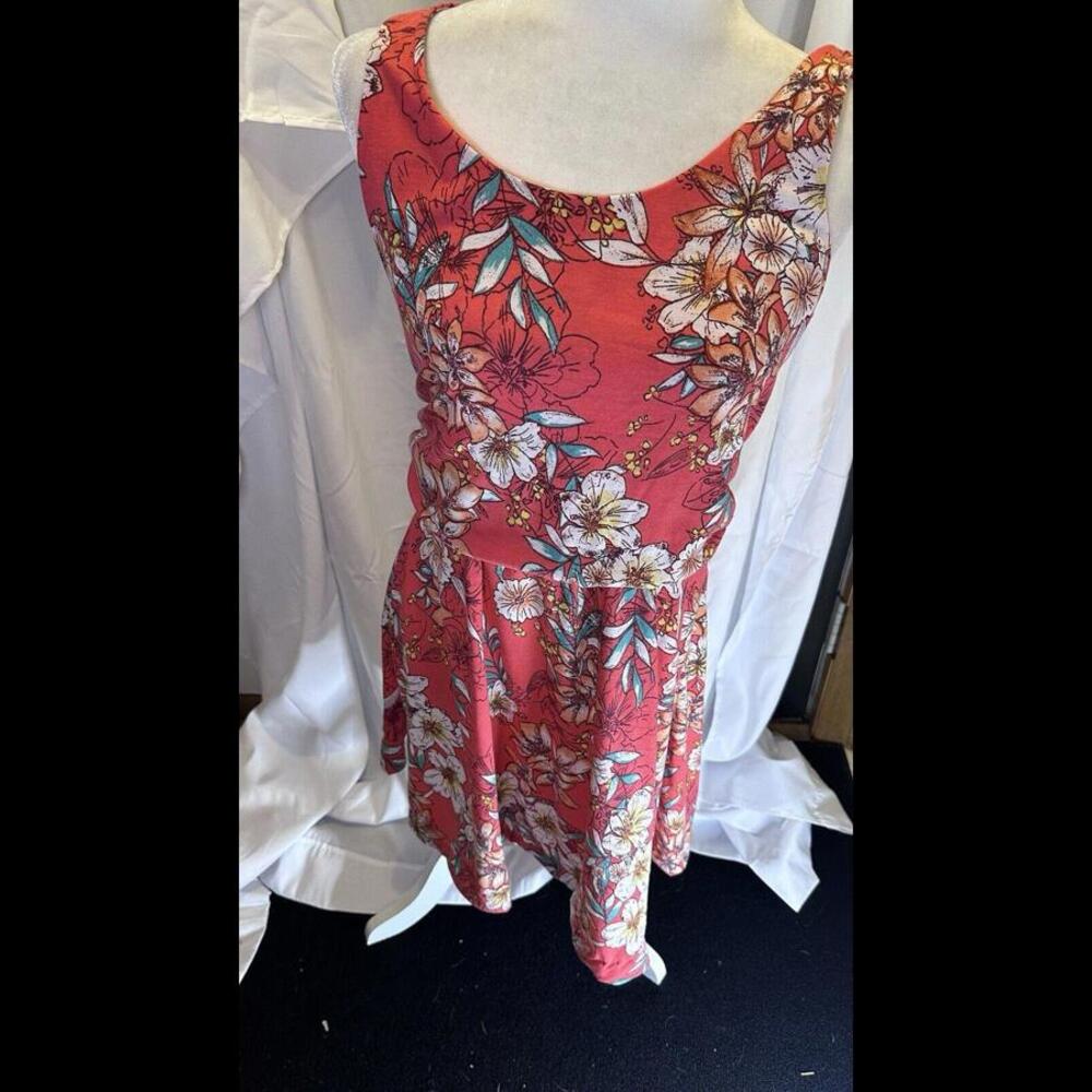 Faded Glory L Dress 102